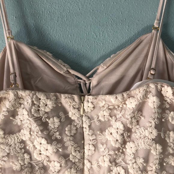 Boutique | Ivory Tulle Skirted Dress - Picture 8 of 8